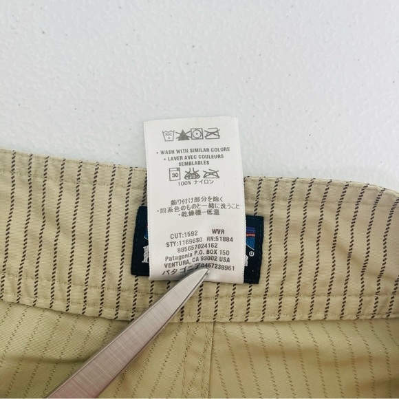 Patagonia Board Shorts Mens 28 Tan/Brown Pinstripe Swim Trunks 9.5” Inseam - Picture 7 of 7